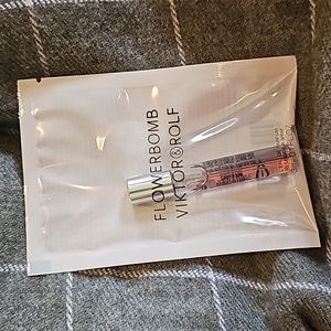 Flowerbomb by Viktor&Rolf NEW